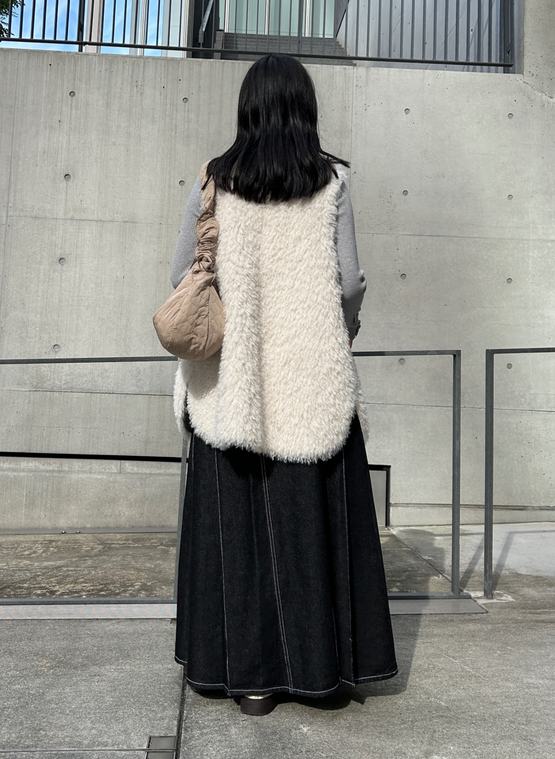 REVERSIBLE FUR VEST